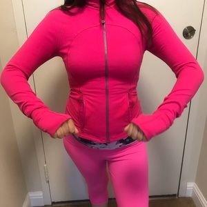 Bright pink LuLu Lemon track sz 4 jacket